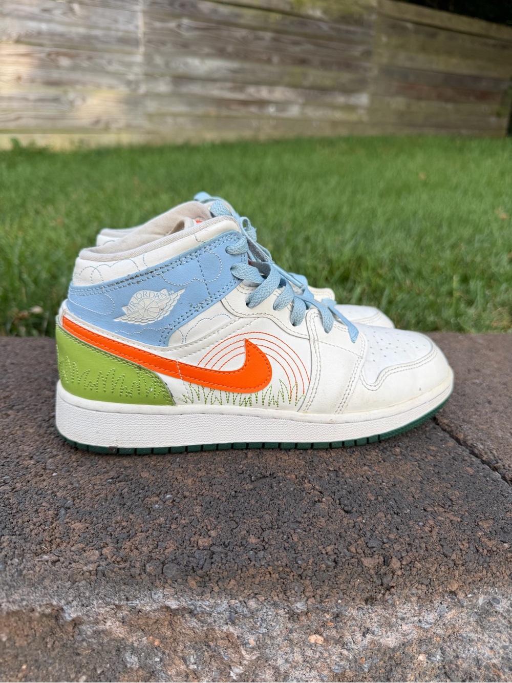 Nike Air Jordan 1 Mid SE GS 'Stitch' DX2462-100 Youth Size 5Y White